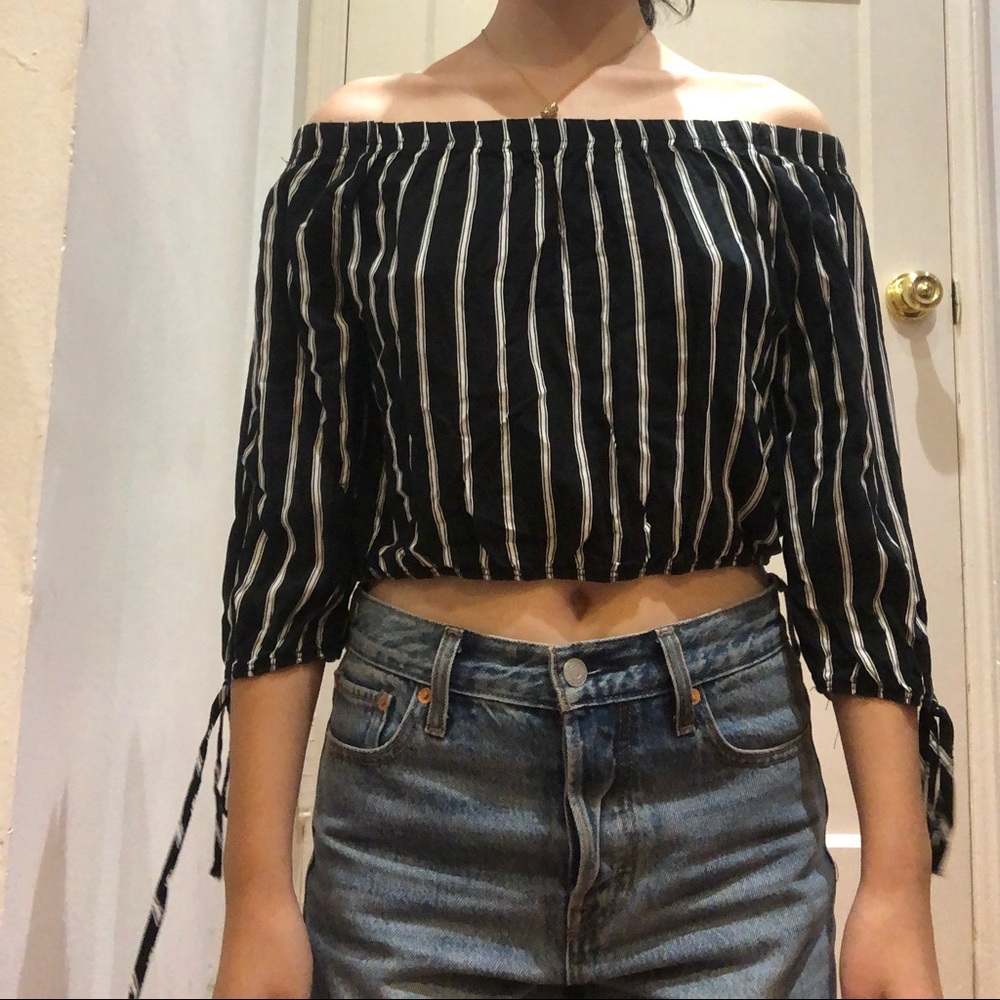 L.A. Hearts off the shoulder long sleeve